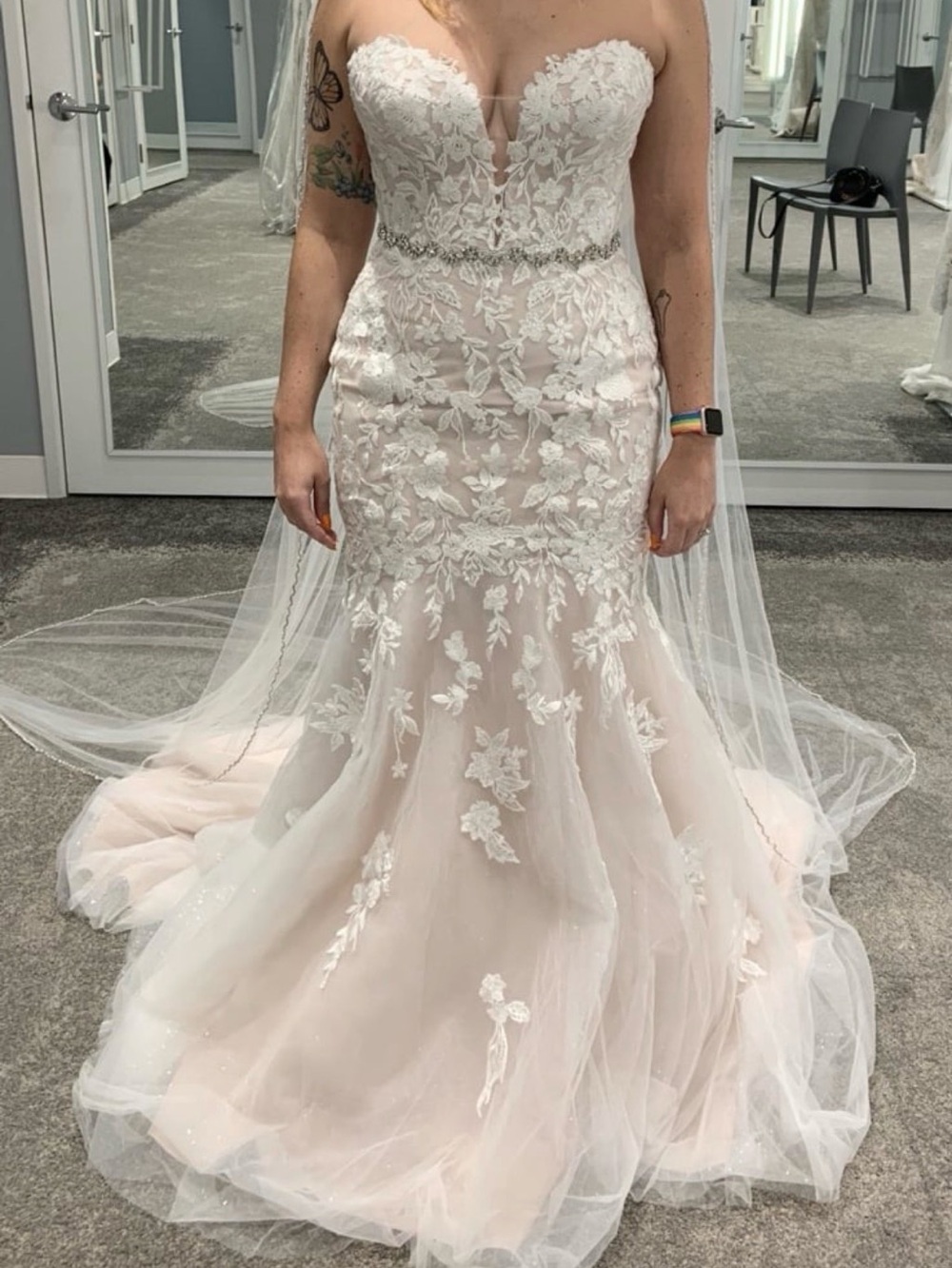 Strapless Lace Appliqué Mermaid Wedding Dress